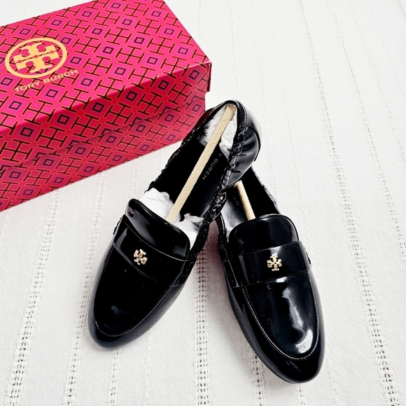 Tory Burch Patent Leather Ballet Loafers Slip On Flats Perfect Black NIB 6 - Picture 1 of 16